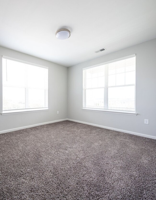 Photo - Freedom Flats