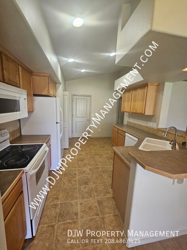 Photo - 10838 Cloudless St House