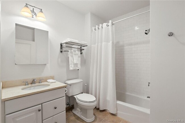 Photo - 10 School St Unit 4F