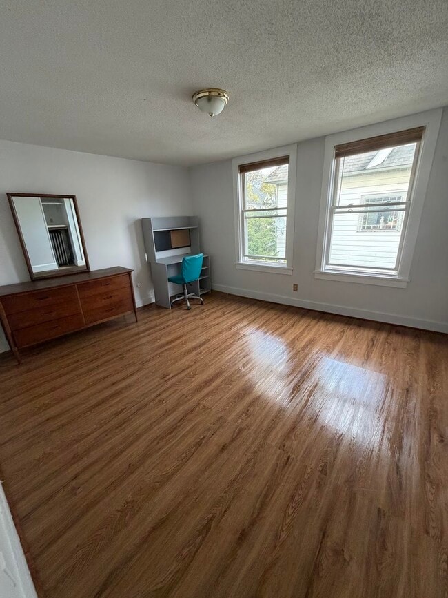 Photo - 47 Henry Ave Unit 2L