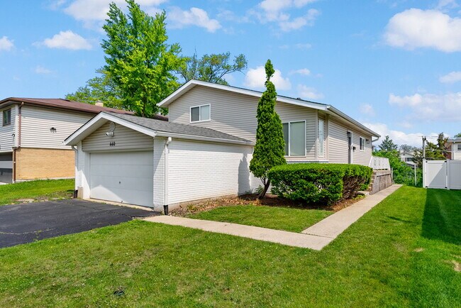 Photo - 660 56th Pl