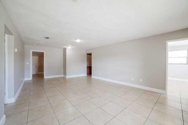 Photo - 1181 NW 19th St
