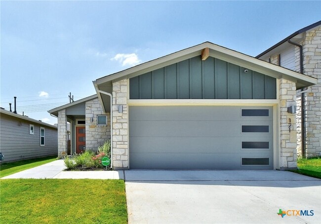 Photo - 121 Fairfax Ave