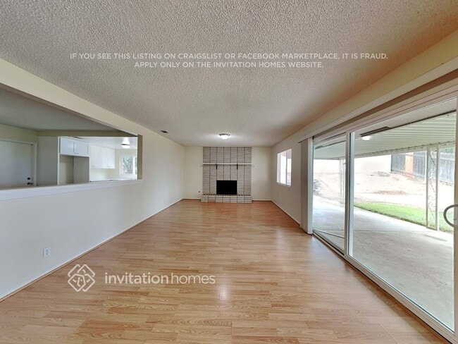 Photo - 25137 Lamayo Ave