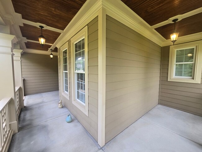 Photo - Rare Custom 3BR + Flex Space, 3BA Craftsma...