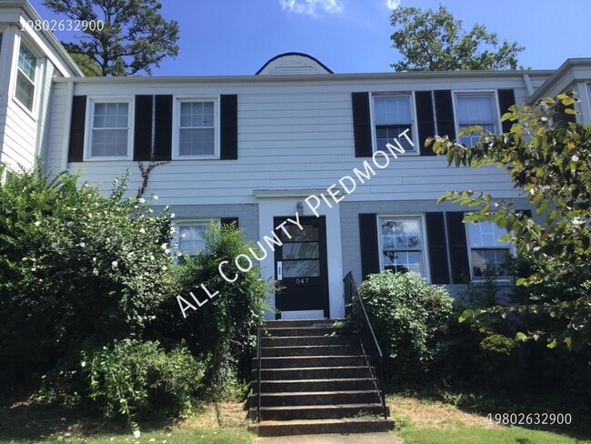 Building Photo - 547 Wakefield Dr