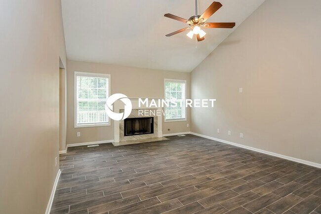 5 Bedroom Pet-Friendly Home in Douglasville, GA with Main Street Renewal