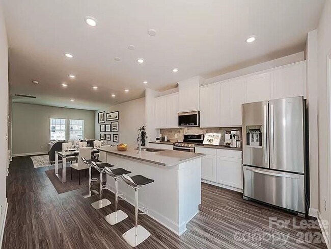 Photo - 2518 Arbor Loop Dr