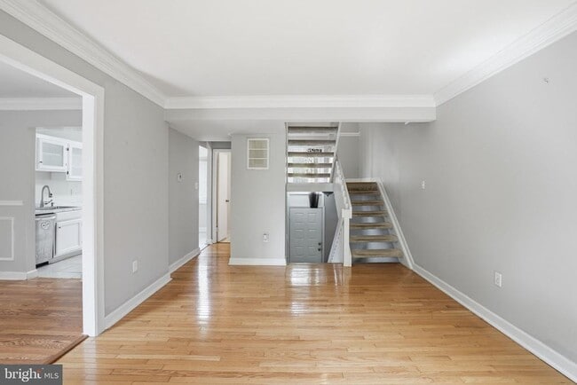 Photo - 2916 Cantania Pl