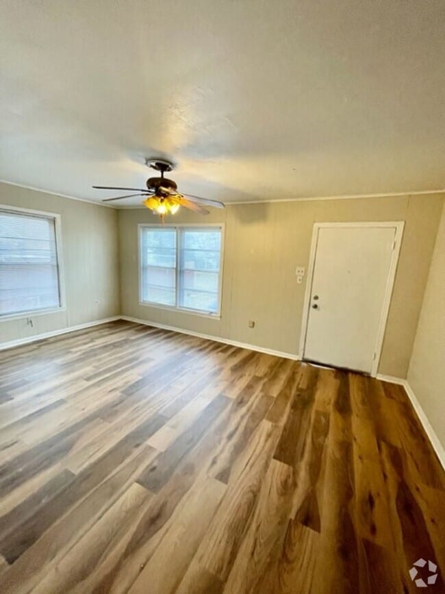 Building Photo - 3809 Homan Ave Rental