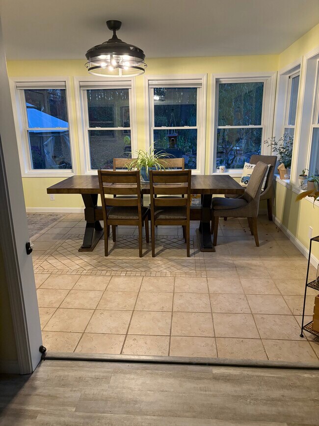 Photo - 12 Maylane Dr Unidad 12 Maylane Drive Salem NH Rental