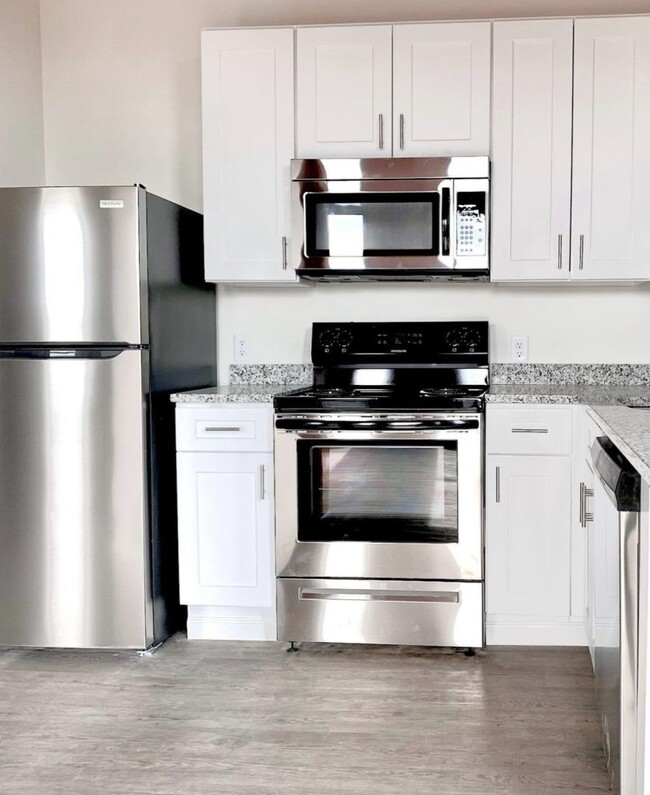 Photo - Bella Vista Ansonia Apartments