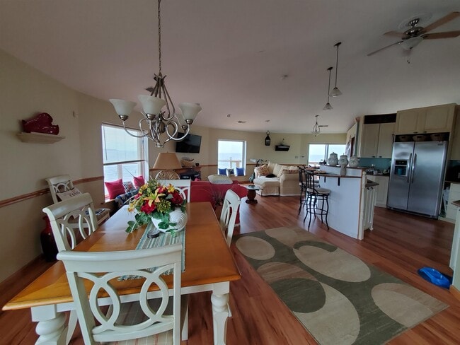 Photo - 4304 Beach Blvd