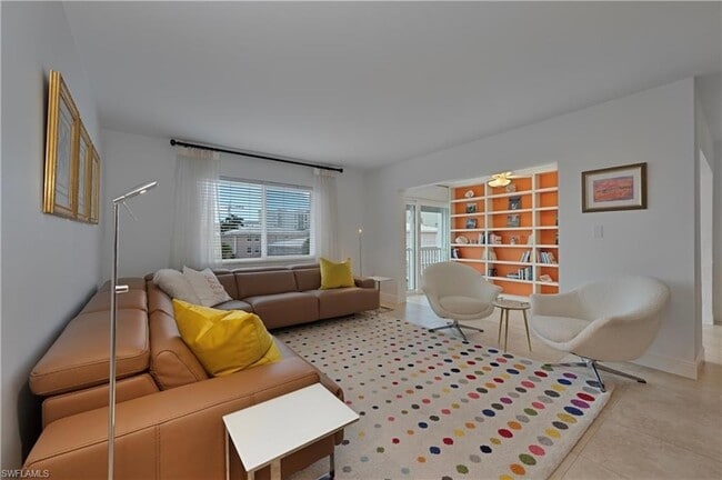 Building Photo - 1930 Gulf Shore Blvd N Unit C304 Rental