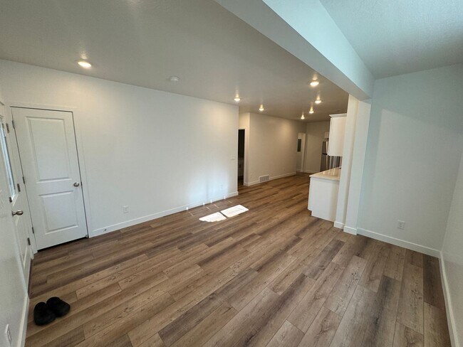 Photo - Recently Finished Basement! 3 bed 2 bath - in unit laundry!