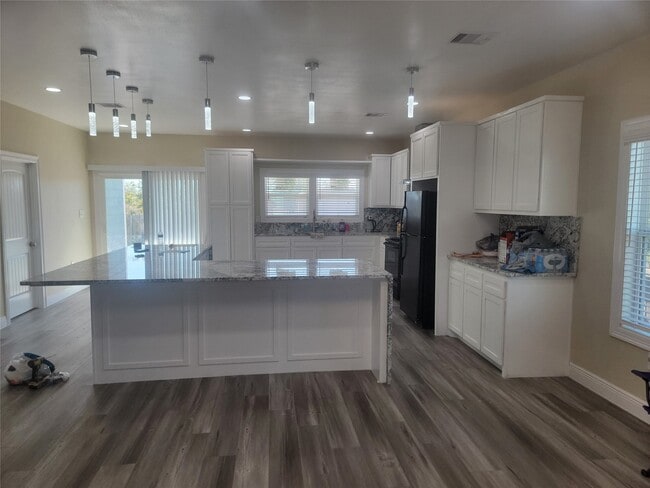 Photo - 2250 Rd 5732
