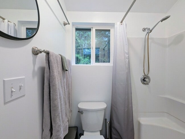 Photo - 2Bd/.75Ba Monroe House