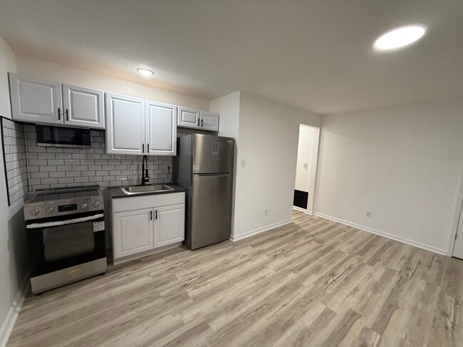 Photo - Kirkup Ave Unidad 1