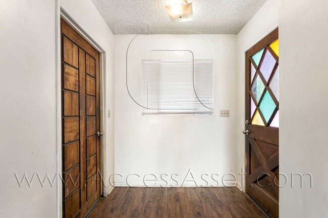 Photo - 17430 Cottrell Blvd