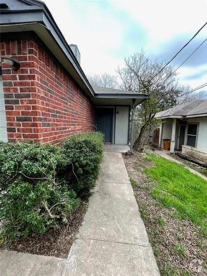 Building Photo - 1233 Armadillo Rd Rental