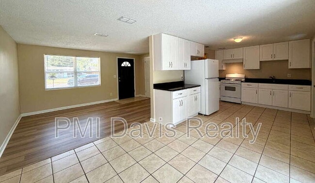 Photo - 10726 Merida Dr