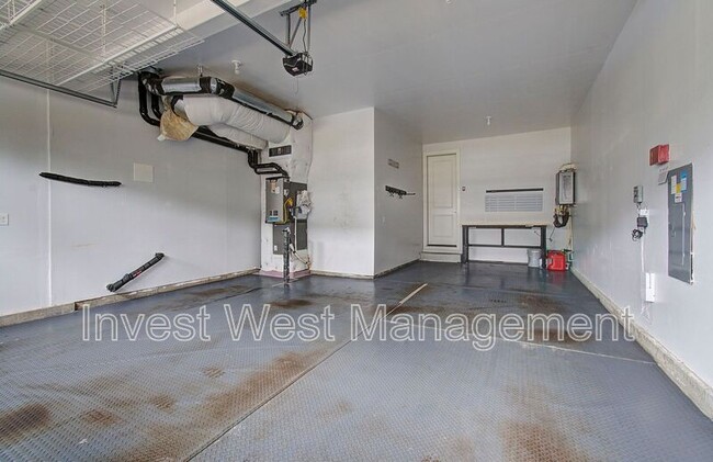 Photo - 4014 NE Tacoma Ct