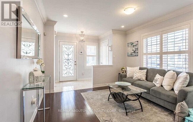 Photo - 62 Quillberry Cl