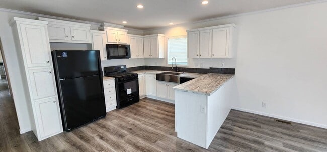 Photo - 10326 Old Leo Rd