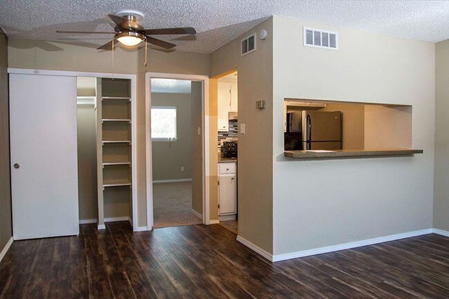 Sungate Apartments