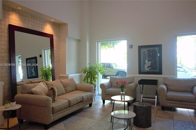 Photo - 50 Menores Ave Unit 606