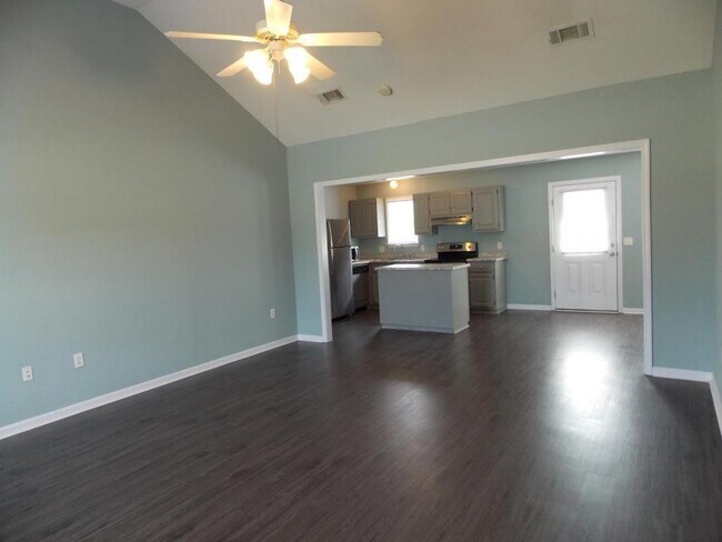 Photo - 2012 Talons Lake Dr