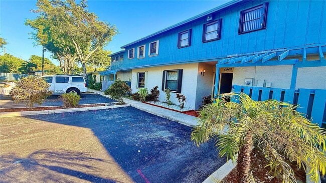 Photo - 6969 SW 36th Dr