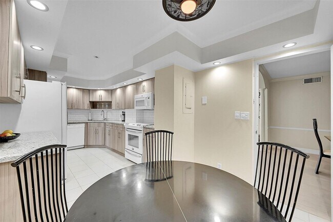 Photo - 111 N Pompano Beach Blvd