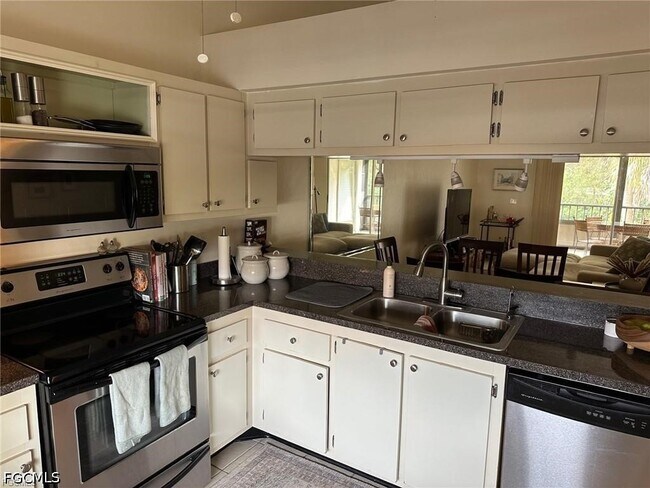 13150 White Marsh Ln Unit 203
