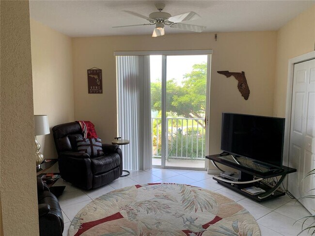 200 Harbor Walk Dr Unit 321