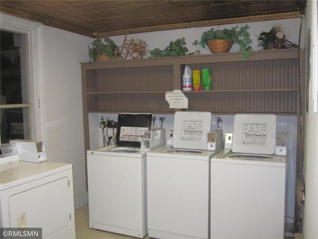 Photo - 102 Bridge Ave Unit #4