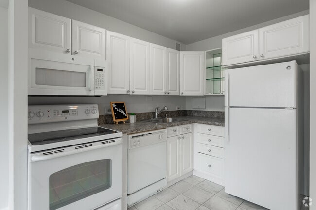 Photo - 1344 N. Dearborn St.