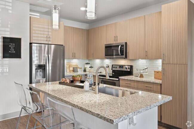 Building Photo - Lantower Grande Flats Rental