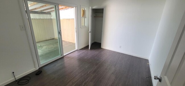 Photo - 212 12th Ave