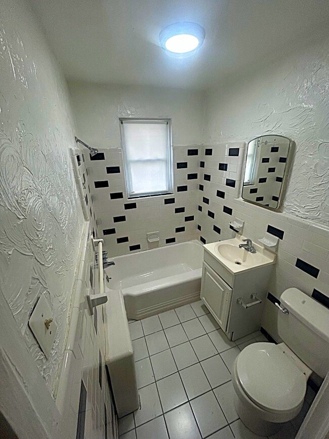 Photo - 7535 Thouron Ave Unit 3