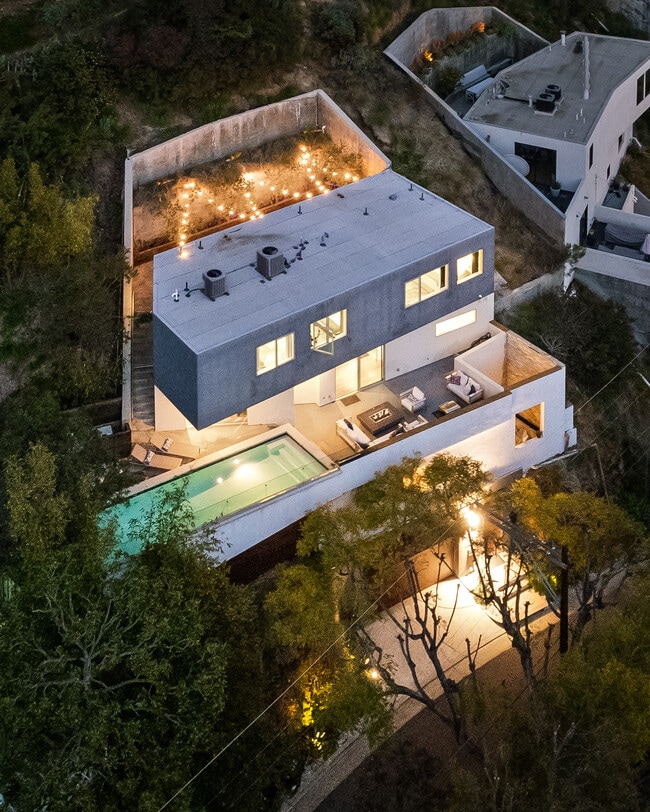 Photo - 8469 Franklin Ave