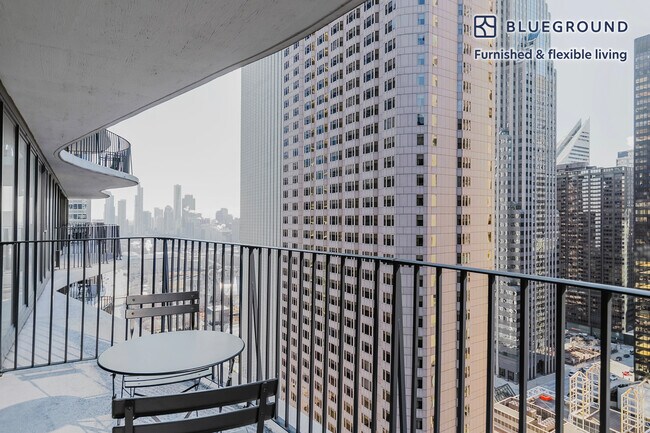 Photo - 225 N Columbus Dr Unidad FL24-ID1195