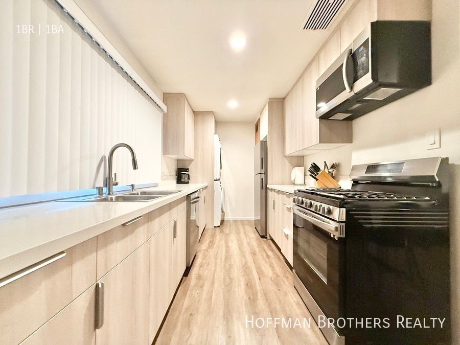 Photo - 1530 S Westgate Ave Unidad 1530