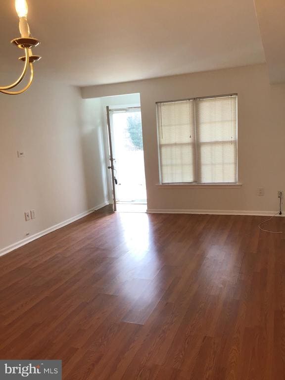 Photo - 45011 Bennett Pl Unit 5