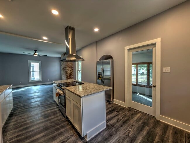Photo - 623 S 4th St
