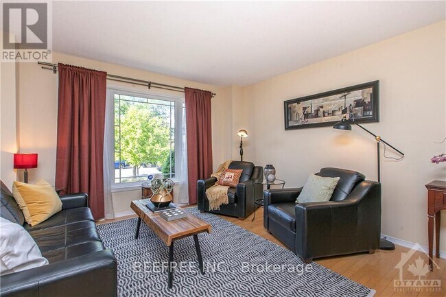 Photo - 1149 Halton Terrace