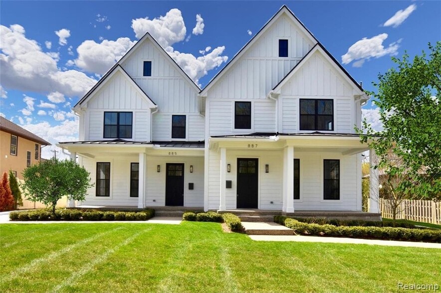 887 Redding Rd