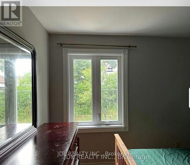 Photo - 8 Highwood Ave