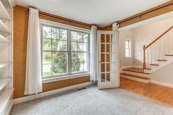 Photo - 27 Meyer Hill Dr