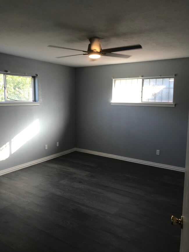 Dormitorio principal - 3873 Rugged Cir